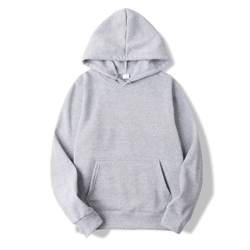 Kvinders hoodie lavet af blød fleece med praktisk kengurulomme Skovae