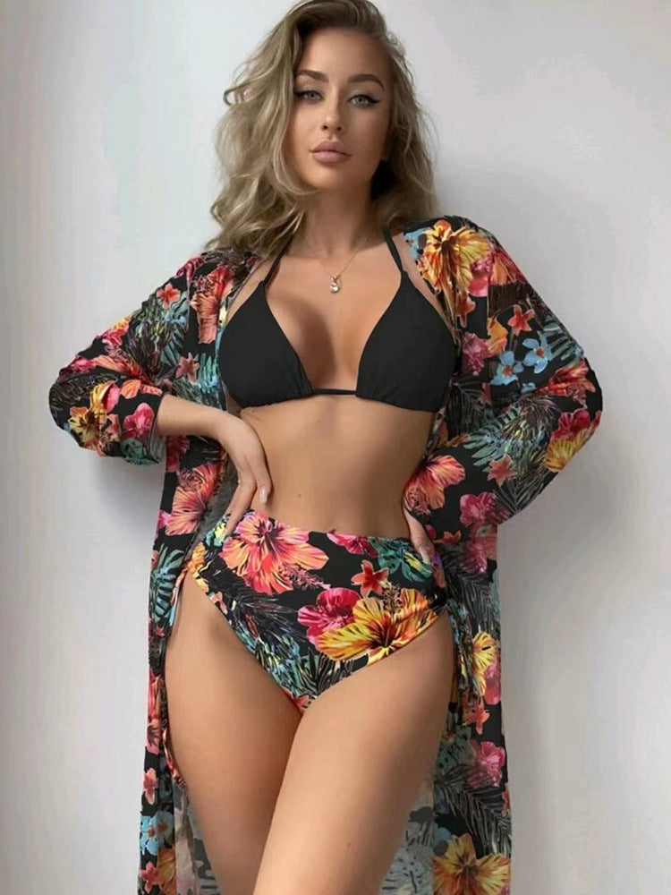 Dame bikini sæt med højtaljede trusser og blomsterprint Stilla
