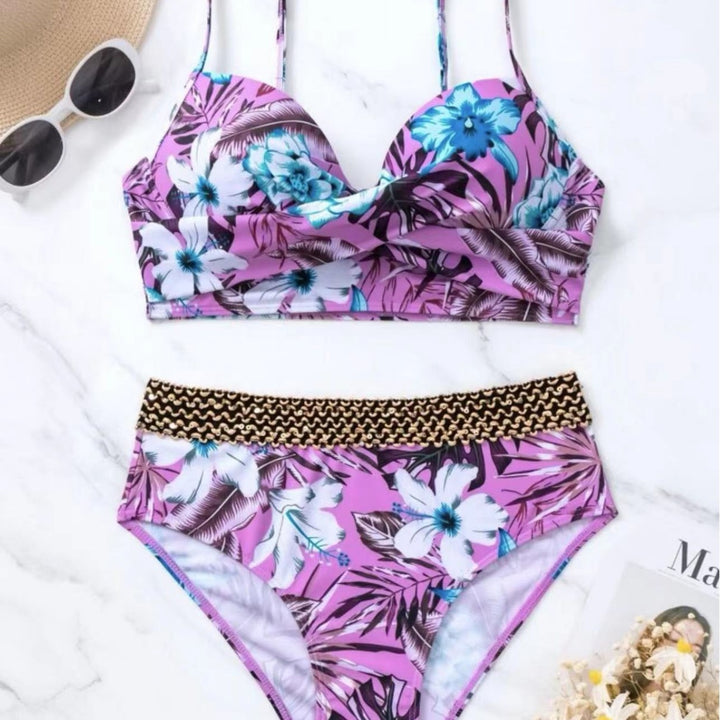 Dame bikini sæt med elegant push-up top og høj talje Stilla