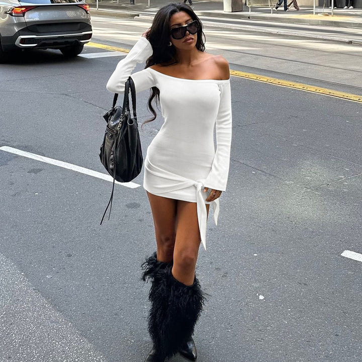 Dame Off-Shoulder Minikjole med raffineret knude detaljer Stilla