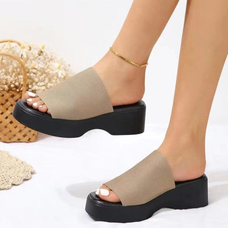 Dame Plateau-sandaler med elastisk overdel og skridsikker sål Stilla