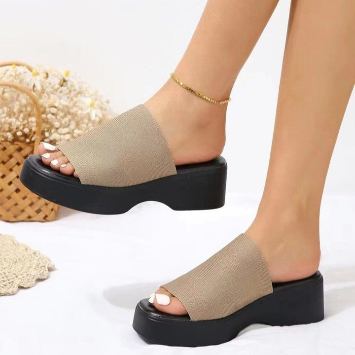Dame Plateau-sandaler med elastisk overdel og skridsikker sål Stilla
