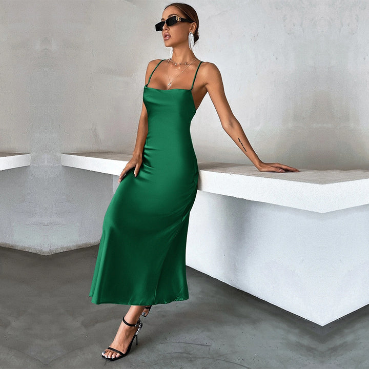 Kvinders elegante satin maxi kjole med spaghetti-stropper og flydende snit Stilla
