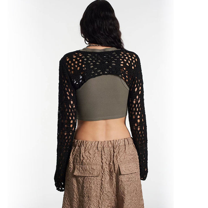 Dame hæklebluse med lange ærmer og trendy cut-outs Stilla