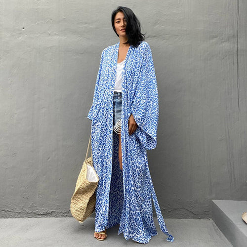 Dame elegant kaftan med dyremønster og brede ærmer Stilla
