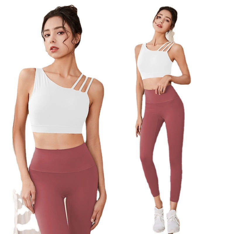 Dame Sport-top med justerbare stropper og højt skårne leggings Stilla