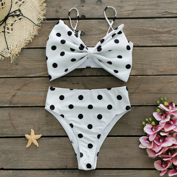 Dame bikini-sæt med smart bandeau-top og højt skåret buks Stilla
