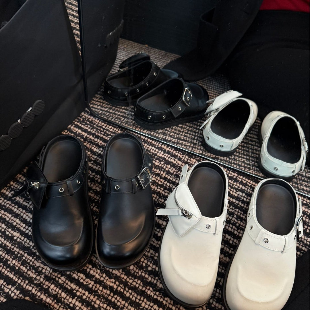 Femme Contemporary Slip-On Buckled Clogs Stilla