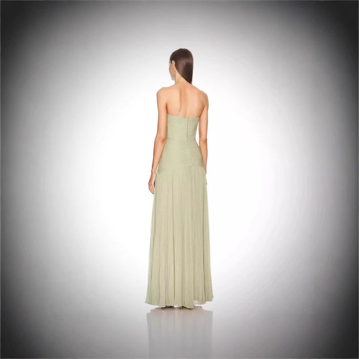 Damer Strapless Maxikjole med plisseret design og elegant snit Stilla