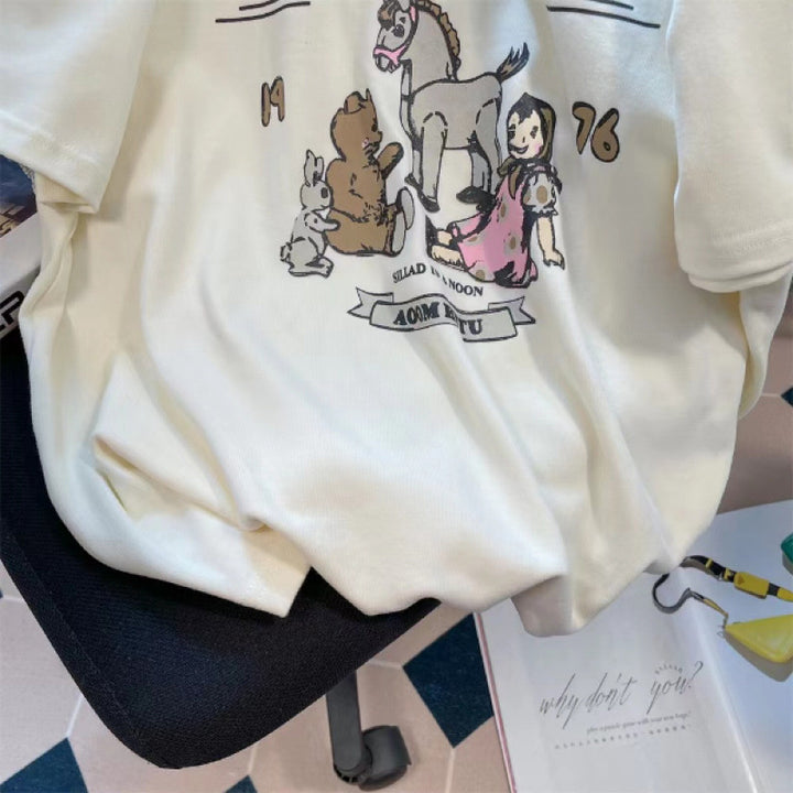 Dame T-shirt med kreativ kulturprint og afslappet oversized-snit Stilla