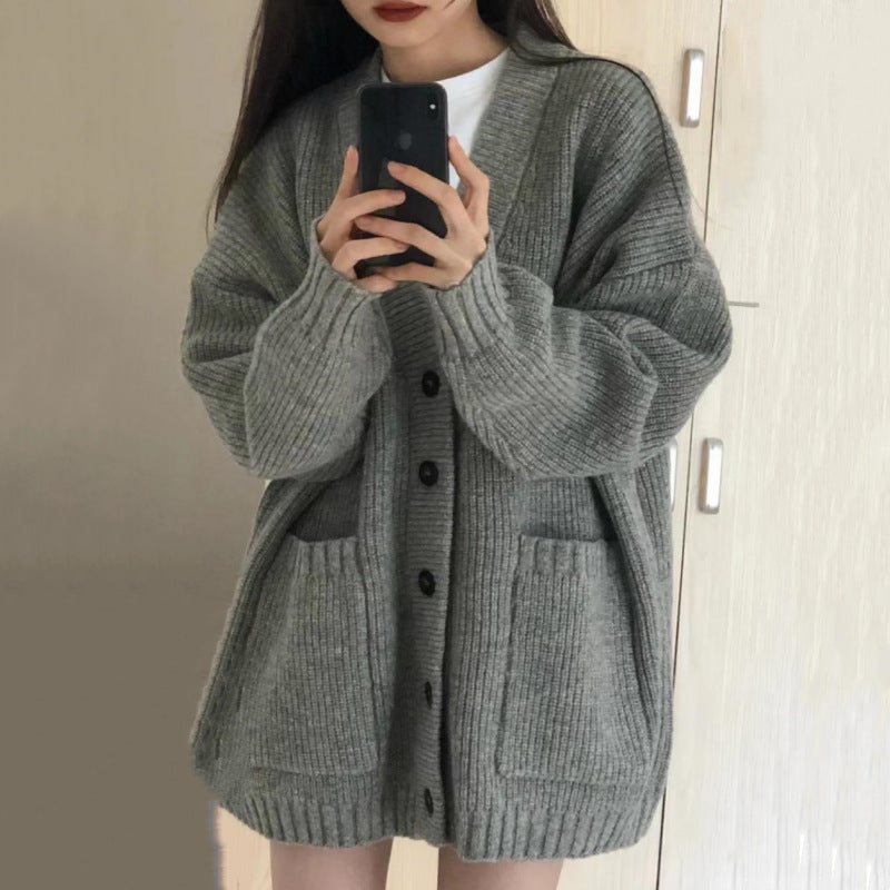 Dame Cozy Knit Cardigan med Store Lommer og Knapdetalje Stilla