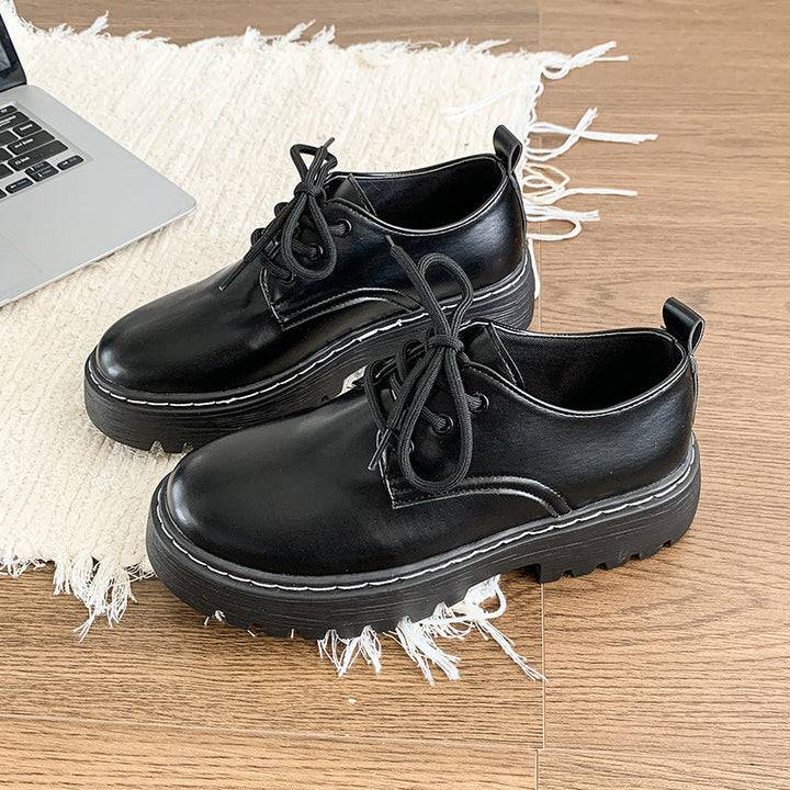 Dame Chunky Snøresko med Robust Profil og Moderen Design Skovae