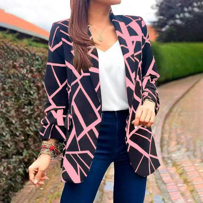 Dameblazer med geometrisk mønster og elegant snit Stilla
