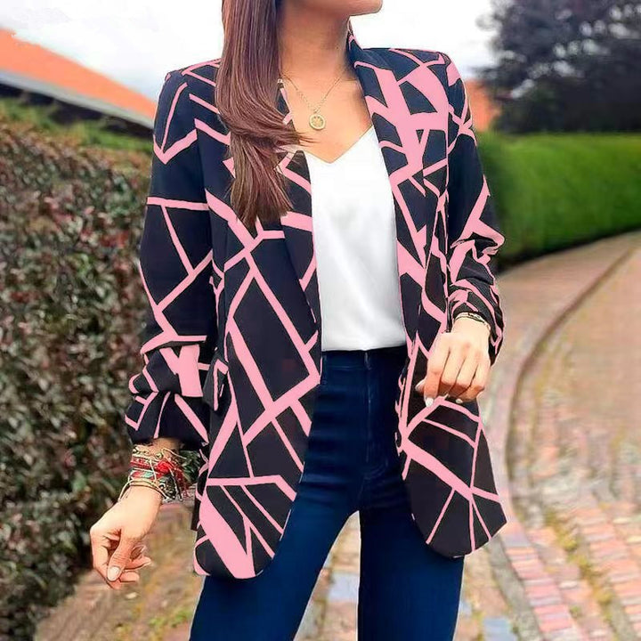 Dameblazer med geometrisk mønster og elegant snit Stilla