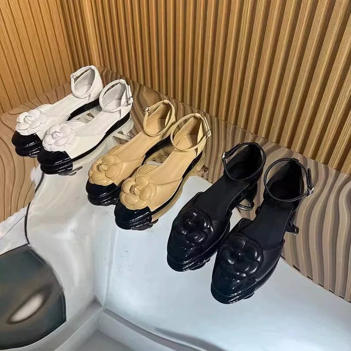 Dame Elegante Halbsandaler med floralt 3D-detalje Stilla