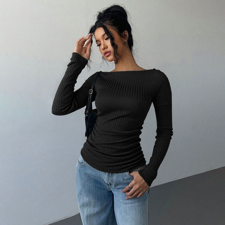 Kvinders langærmet skjorte med off-the-shoulder pasform og elegant samling Stilla