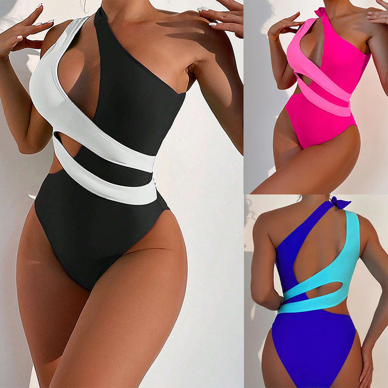 Dame Én-delt badedragt med raffinerede cut-out-detaljer Stilla