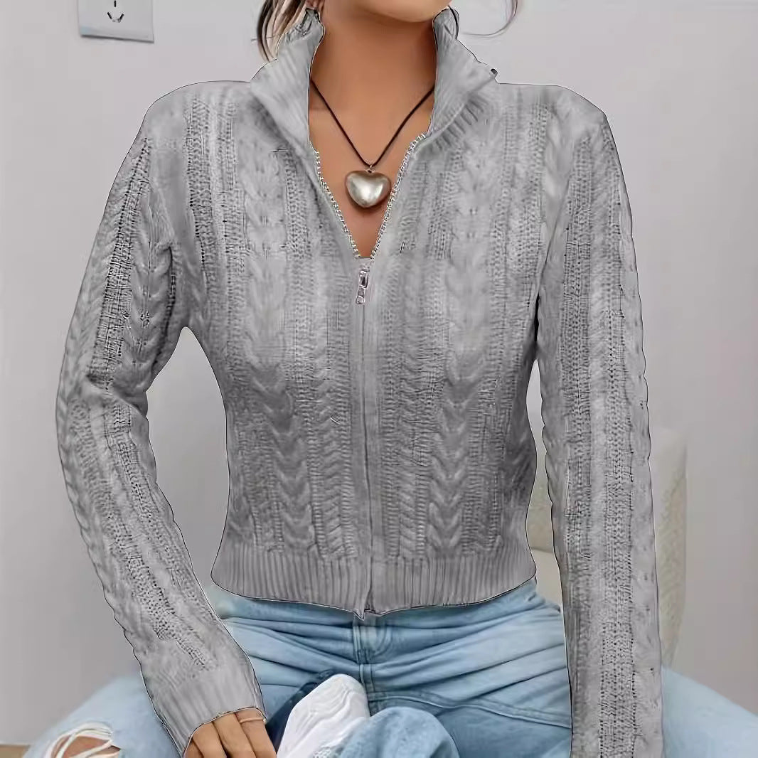 Kvinders cardigan med høj hals design og stilfuld lynlås Stilla