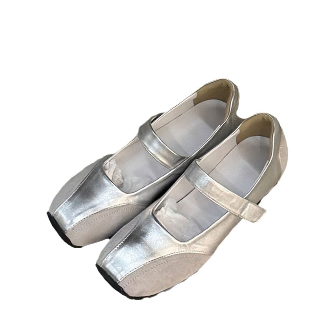 Dame Retro-inspirerede justerbare stropper Mary Jane ballerinas Stilla