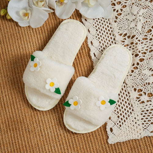Dame hjemmesko med blomstrede applikationer og blødt pels Stilla