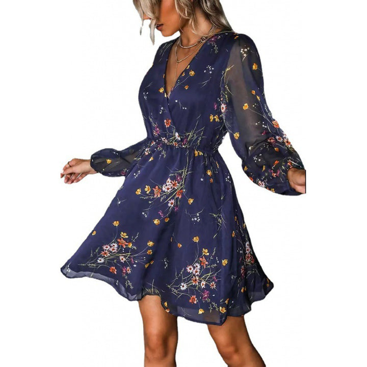 Dame blomsterprint minikjole med transparente ærmer Stilla