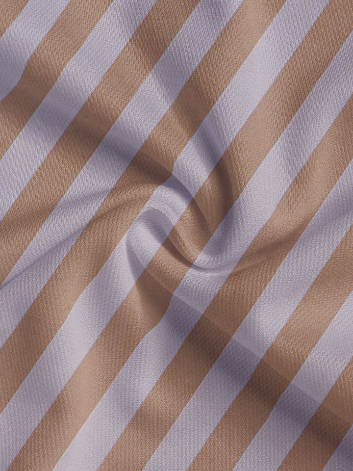 Herrer poloshirt med moderne diagonale striber Stilla