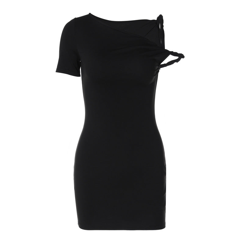 Dame sporty minikjole med asymmetrisk snit og fint bånddesign Stilla