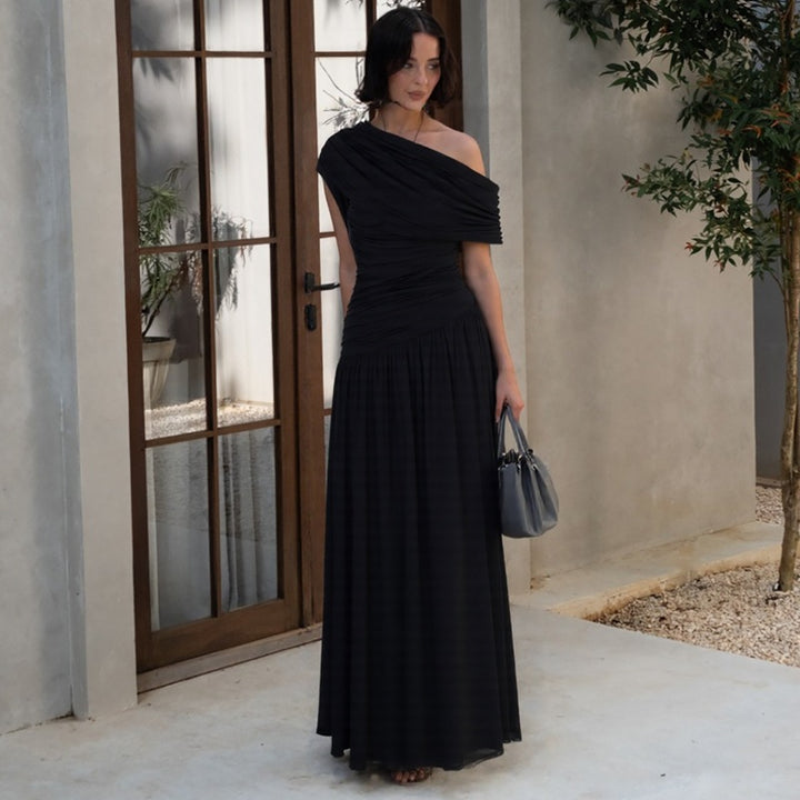 Dame Elegant asymmetrisk maxikjole med draperinger Skovae