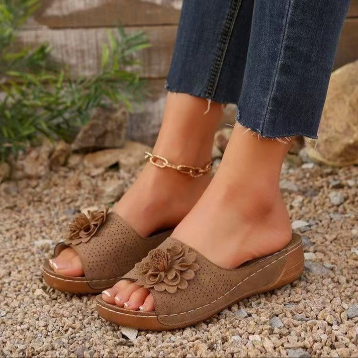 Dame blomsterprydede rutsche-sandaler Stilla