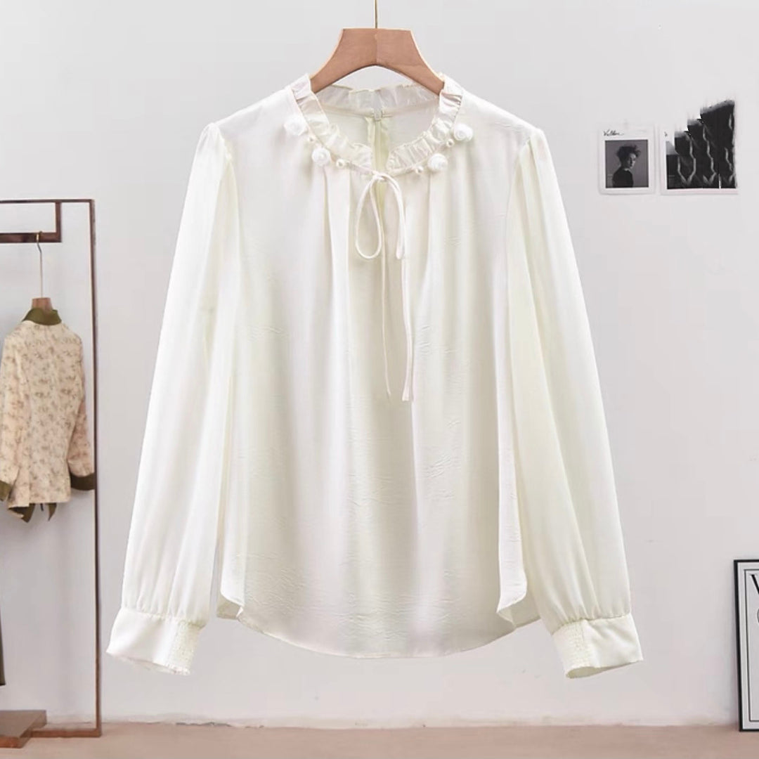 Dame Elegant Bluse med Flæsedetaljer og PerleacCenter Stilla