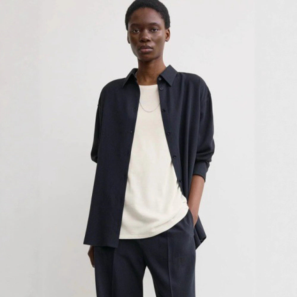 Kvinders oversized skjorte bluse med moderne snit og afslappede detaljer Stilla