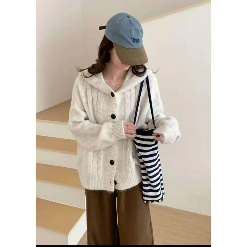 Damerne Cozy Cardigan med Komfortabel Hættekrave og Iøjnefaldende Knapper Stilla