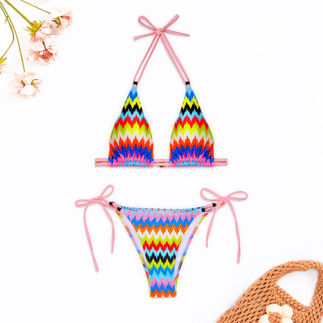 Dame Triangel-Bikini-Sæt med moderne zigzag-mønster og justerbare bindebånd Stilla