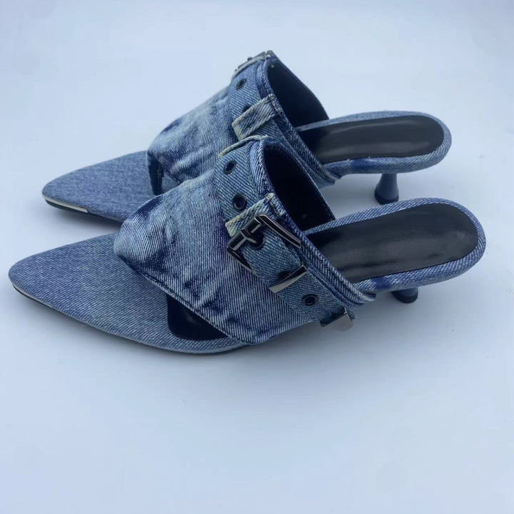 Femme Spidse-æne Denim Slide Mules med justerbar spænde Stilla