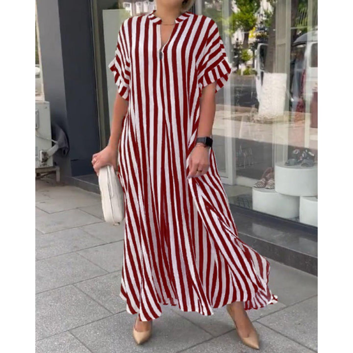 Stilla | Trendy Stribet Print Split Lang Maxi Kjole