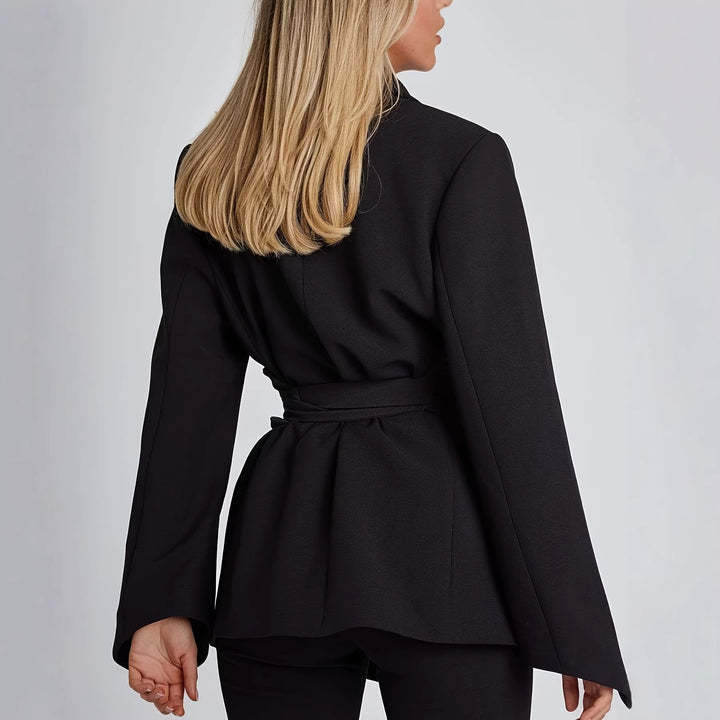 Dame elegant blazer med tætsiddende snit og praktisk bælte Skovae