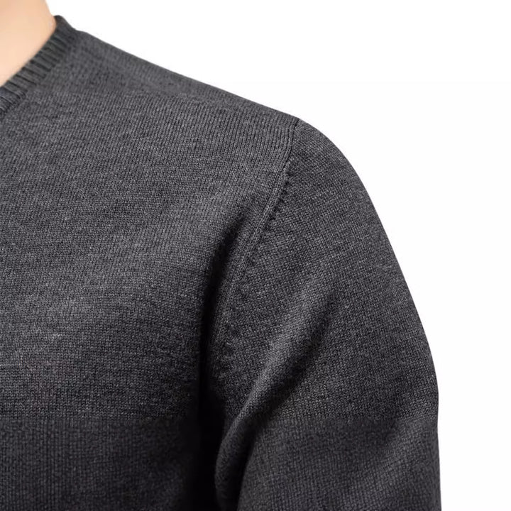 Herre klassisk rundhalset sweater lavet af høj kvalitet bomuld Stilla