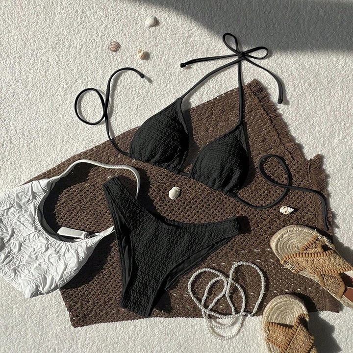 Dame Triangel-Bikini med moderne knudedesign og struktureret tekstur Skovae