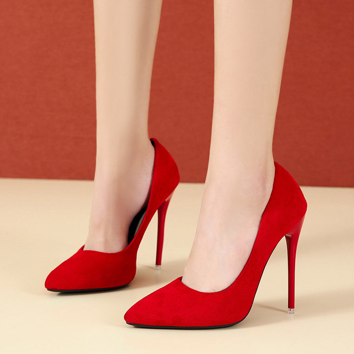 Dame High-Heel Pumps med spids design og luksuriøs velour overdel Stilla