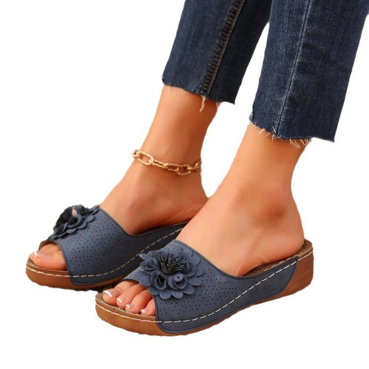 Dame Clogsandaler med florale accenter og skridsikre sål Stilla