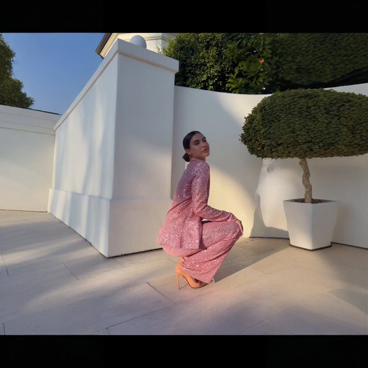Kvinders to-delt glitrende jumpsuit sæt med elegant blazer og tætsiddende top