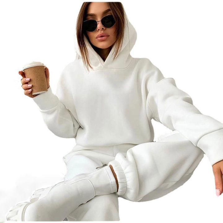 Kvinders afslappede hoodie jumpsuit med praktiske lommer og moderne snit Skovae
