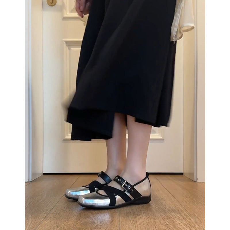 Dame Stylish Criss-Cross Mary Jane Flats Stilla