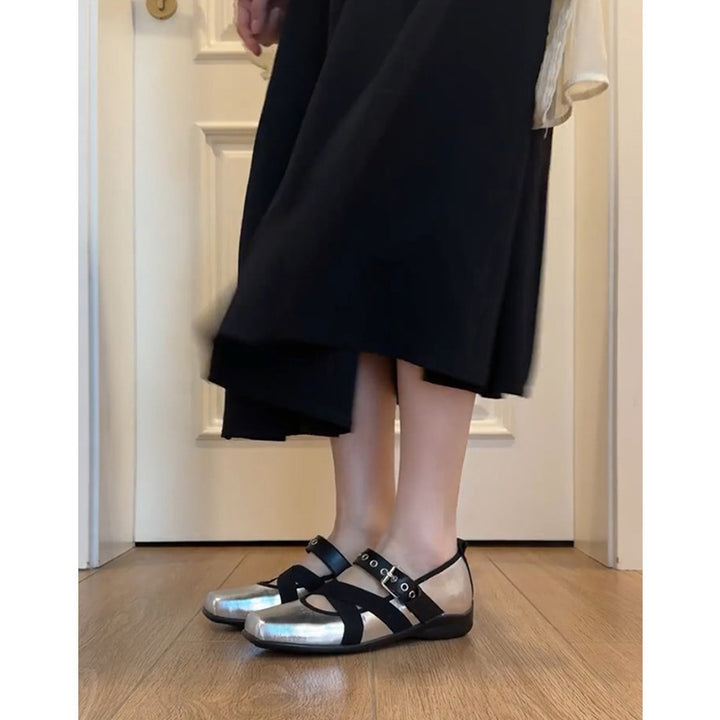 Dame Stylish Criss-Cross Mary Jane Flats Stilla