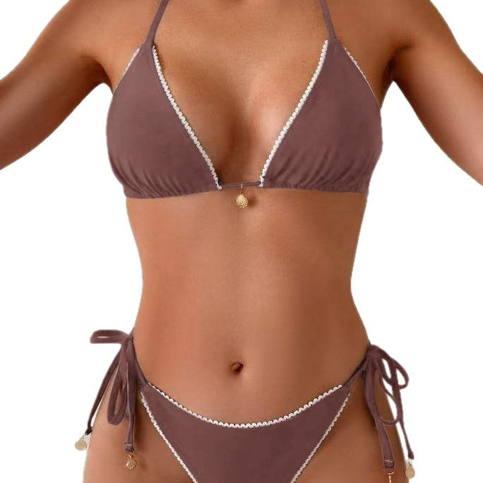 Dame triangel-bikini med elegante flæsedetaljer Skovae