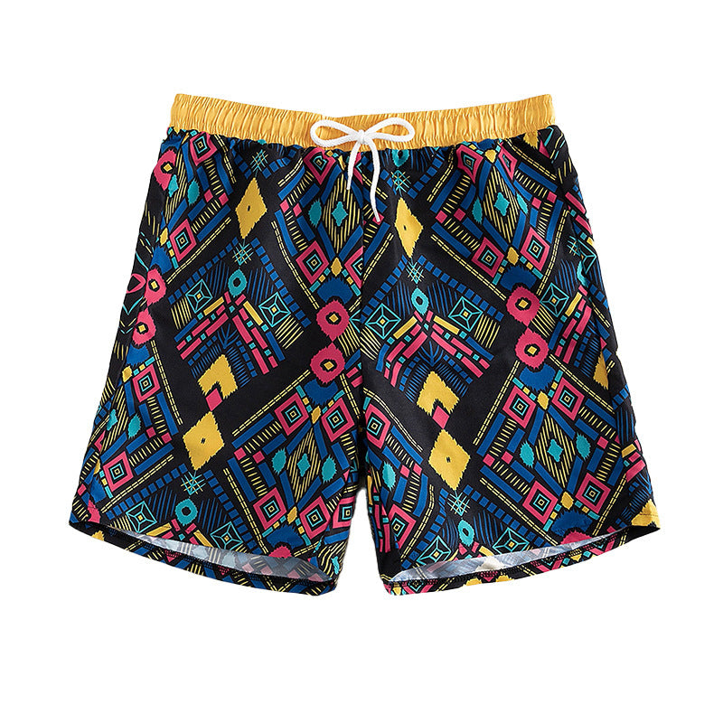Dame badshorts med farverigt geometrisk mønster Skovae