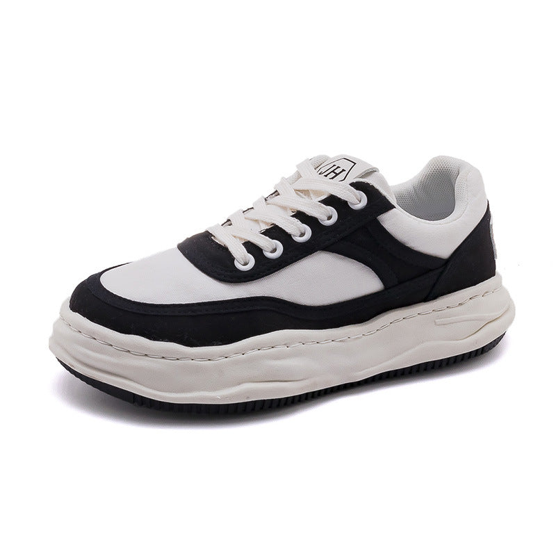Dame sneakers i moderne chunky-design med fremragende dæmpning og skridsikker sål Stilla