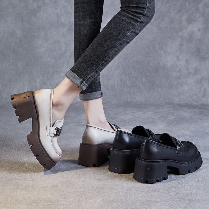 Dame Chunky Hæle Slipper med dekorativt metallisk accent Stilla