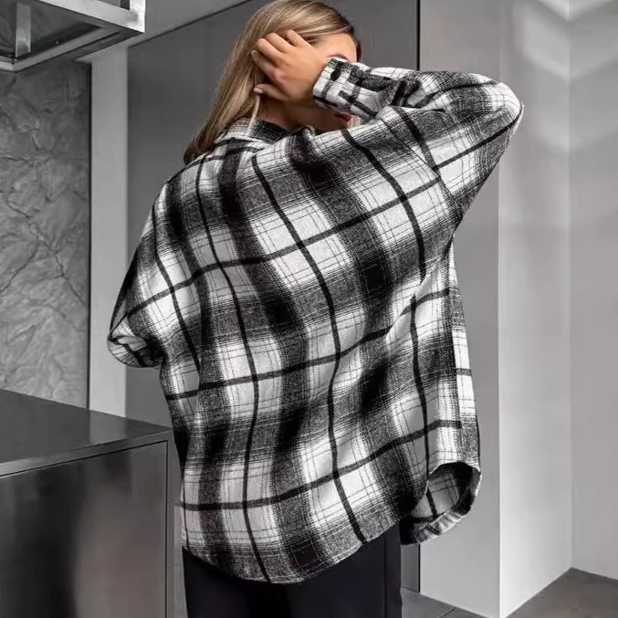 Dame rutet bluse i afslappet oversized snit med hochwertige materialer Stilla