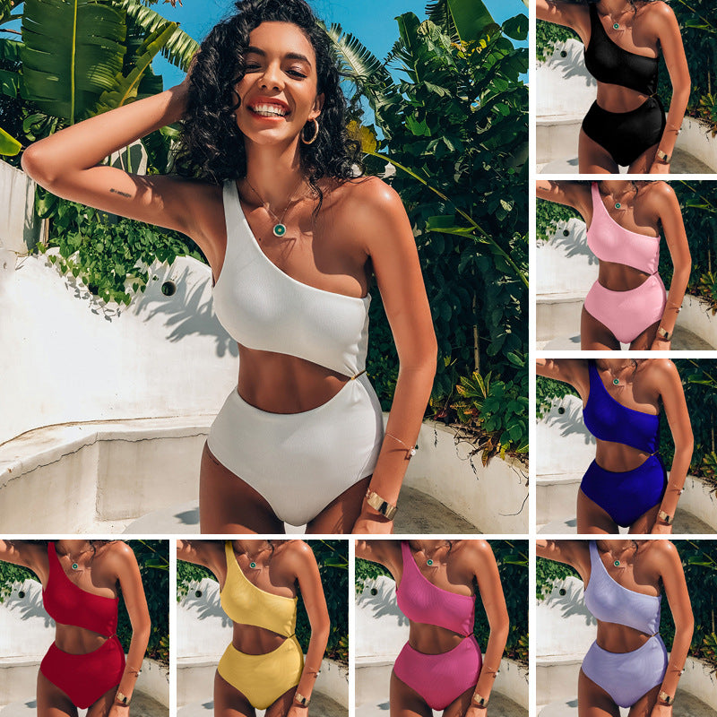 Dame One-Shoulder-Bikini med høj benåbning Skovae